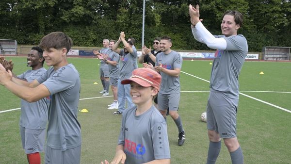 Betriebscup Velbert 2025: EMKA triumphiert – 31 schöne Fotos