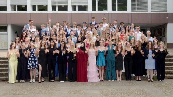 FerrABI: 68 Schüler feiern ihr Abitur am Gymnasium Langenberg