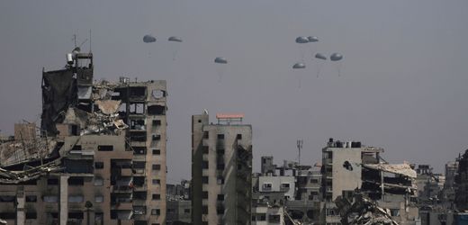 Israel-Gaza-Krieg: Friedrich Merz kündigt Luftbrücke für Gazastreifen an