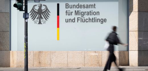 Syrien: Geflüchtete müssen mehr als ein Jahr auf Asylentscheide warten