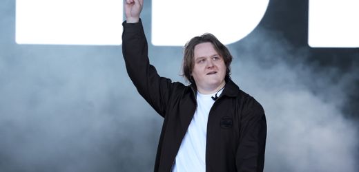 Lewis Capaldi verdankt sein Comeback einer intensiven Therapie