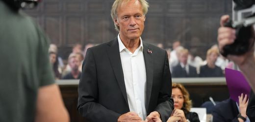 Gerhard Delling als Angeklagter vor Gericht: Der tiefe Fall des Mister Sportschau