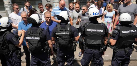 Serbien: Festnahmen bei Protesten gegen Aleksandar Vučić