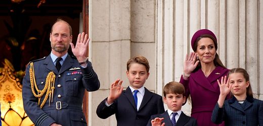 Prinz George wird 12 und darf nicht mehr mit Prinz William ins Flugzeug steigen