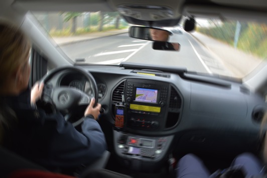 POL-ME: Schlägerei auf Weinfest löste Polizeieinsatz aus – 2507065