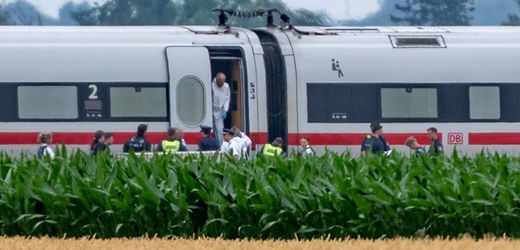 Bayern – Deutsche Bahn: Mann verletzt mehrere Passagiere in ICE mit Hammer