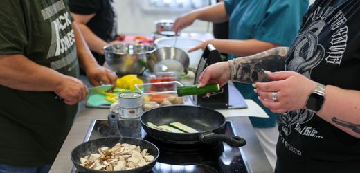 Übergewicht: Kalorienaufnahme entscheidender als Bewegungsmangel