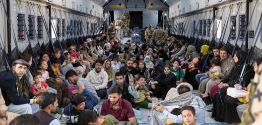 Bundesverdienstkreuze für die »Helden von Kabul« nach Rettungsaktion in Afghanistan