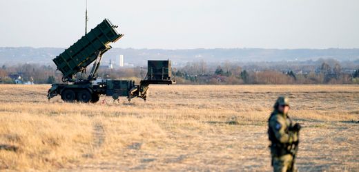 Ukraine-Krieg: Donald Trump will sich Waffenlieferungen von der Nato bezahlen lassen