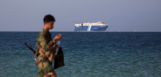 Jemen: Israel bombardiert Kraftwerk und gekapertes Schiff nach Beschuss durch Huthis