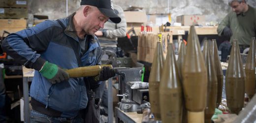 Ukraine: Kyjiw will Anteil heimischer Waffen auf 50 Prozent erhöhen