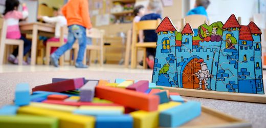 Finanzen: Kommunen häufen Rekordminus von 24,8 Milliarden Euro an