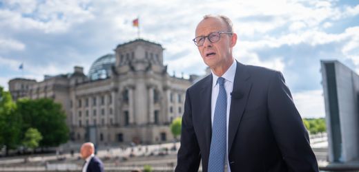 Friedrich Merz verteidigt Jens Spahn im Streit über Richterwahl, warnt vor Trumps Zöllen