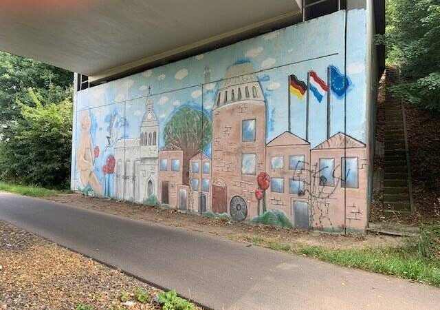 Verwaltung setzt Belohnung aus: Sprüher wüteten in Kranenburg – auch Wandgemälde wurde verunstaltet