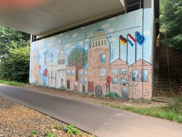Verwaltung setzt Belohnung aus: Sprüher wüteten in Kranenburg – auch Wandgemälde wurde verunstaltet