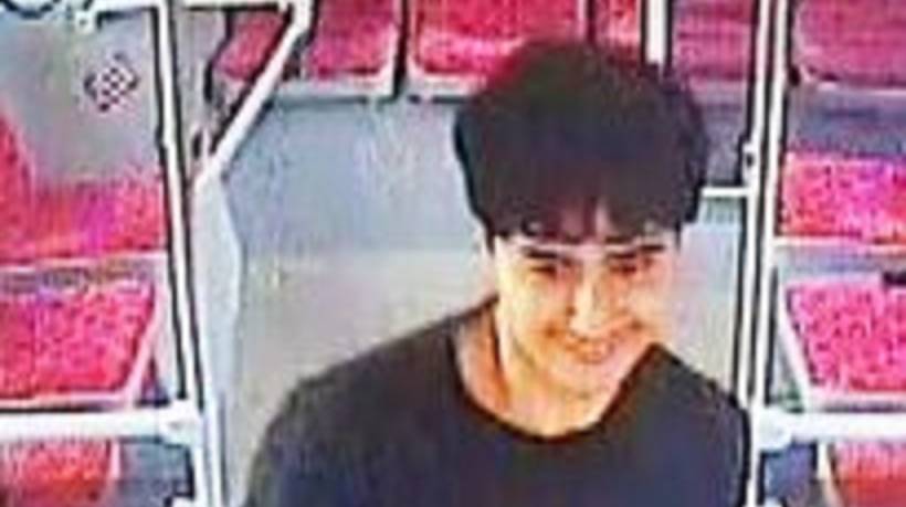 Polizei veröffentlicht Fahndungsfotos: Aggressives Duo greift vier Teenager in Leverkusen an