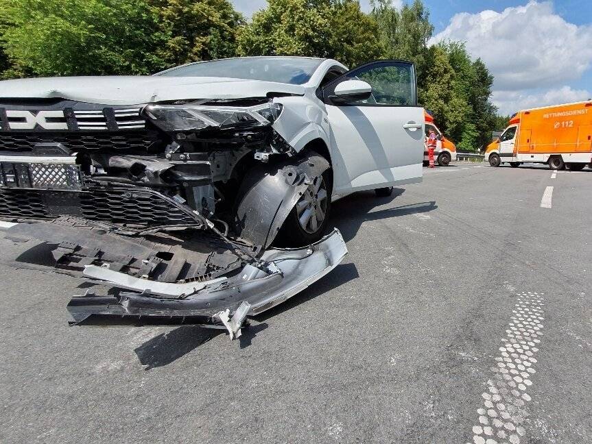 Unfall in Kranenburg: 16-Jähriger bei Kollision auf der B504 schwer verletzt