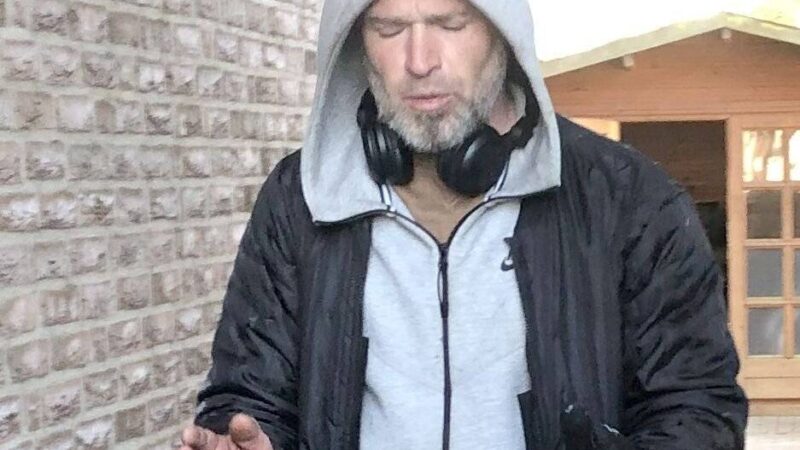 Zeugin fotografierte Täter: E-Bike in Kranenburg gestohlen – Polizei fahndet mit Foto