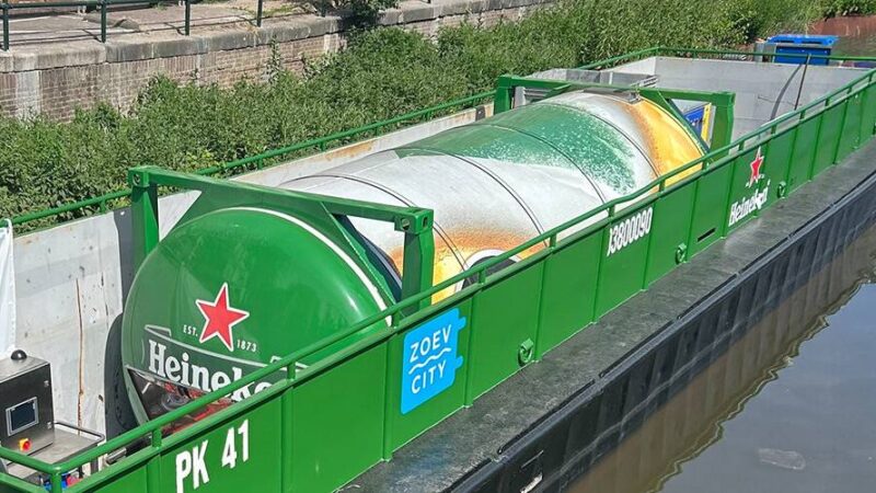 Test auf den Grachten: In Amsterdam kommt das Bier von Heineken jetzt per Boot