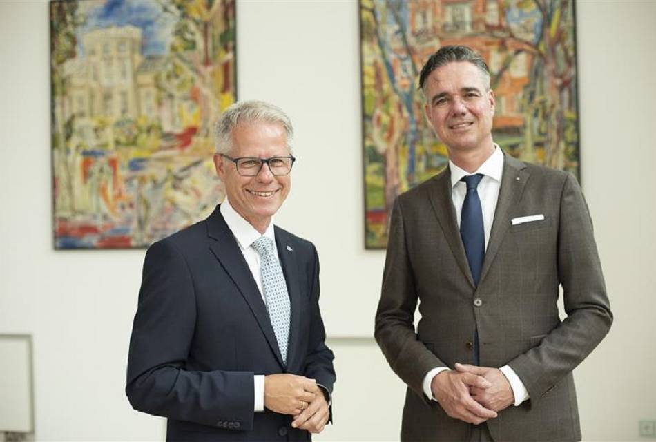 Hauptgeschäftsführer Mittlerer Niederrhein: Jürgen Steinmetz weitere zehn Jahre bei der IHK