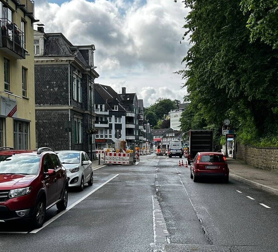Bauarbeiten in Hückeswagen: Bahnhofstraße im Bereich Bahnhofsplatz komplett gesperrt