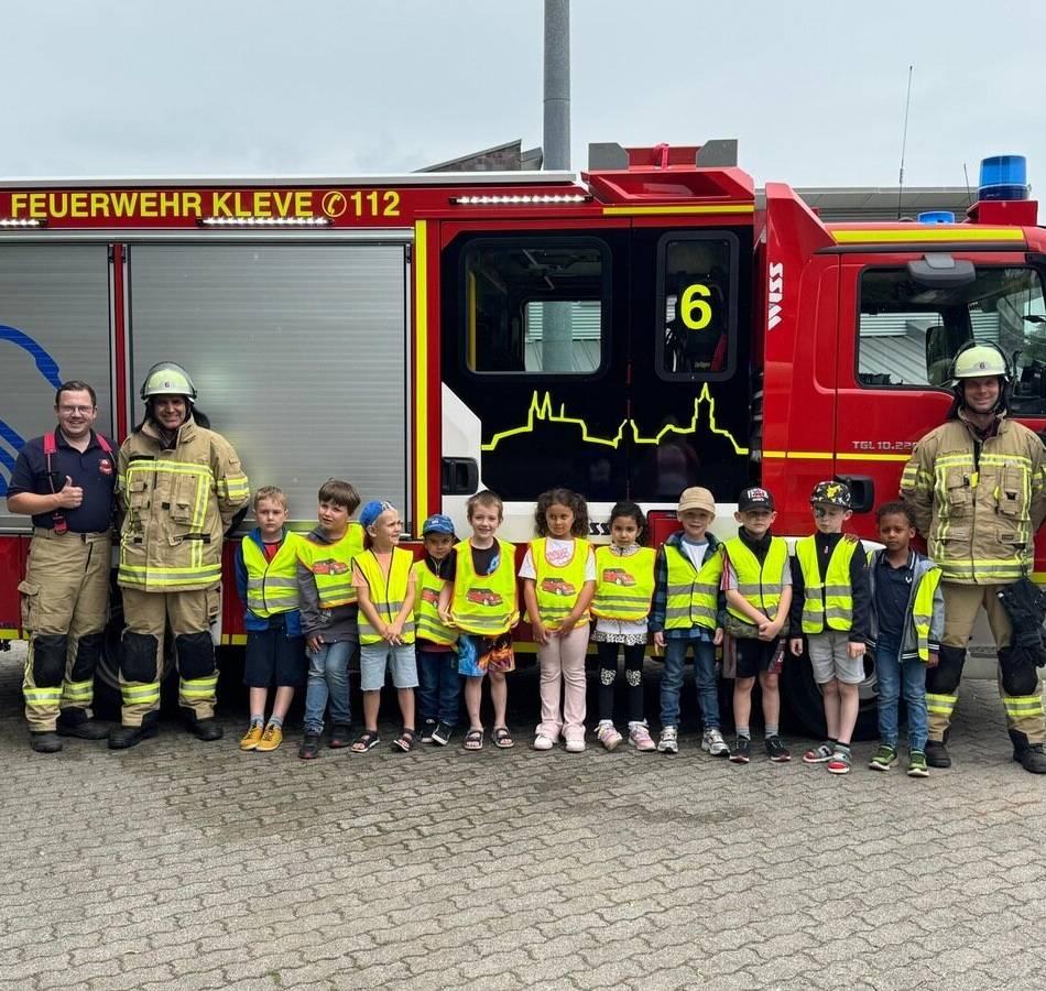 Feuerwehr kennenlernen: Vorschulkinder zu Gast bei der Löschgruppe Donsbrüggen
