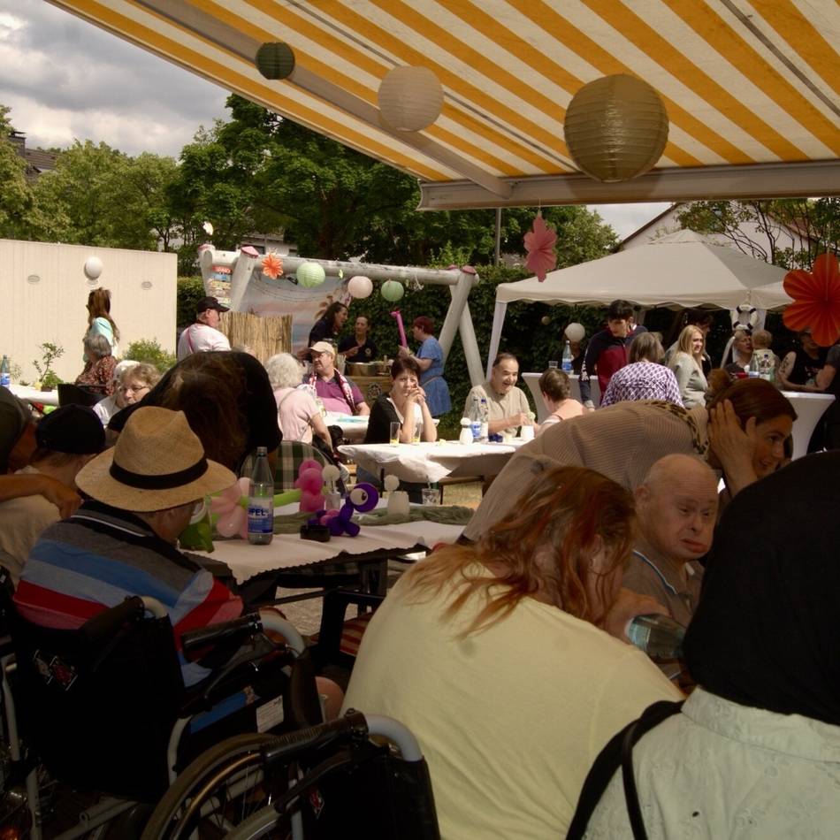 Am Auguste-Piccard-Weg: Lebenshilfe Langenfeld feiert Sommerfest