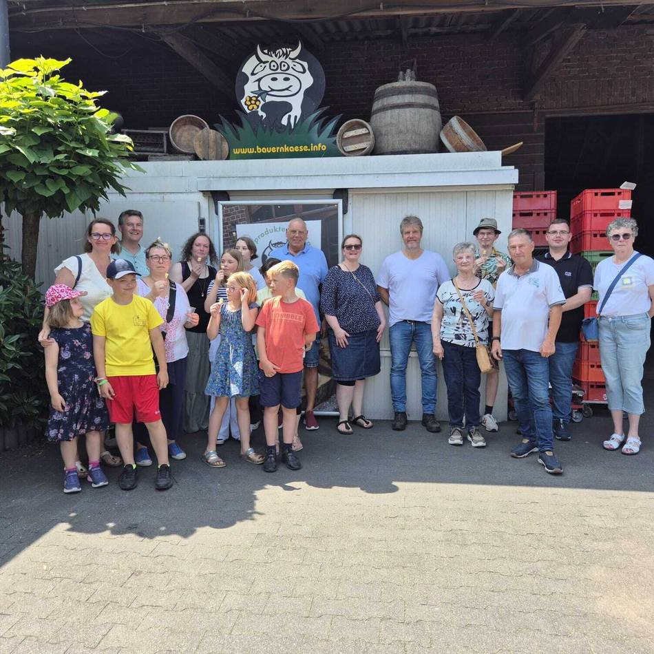 BVK zu Besuch in Stenden: Hofkäserei Straetmans liefert spannende Einblicke in die Herstellung von Käse