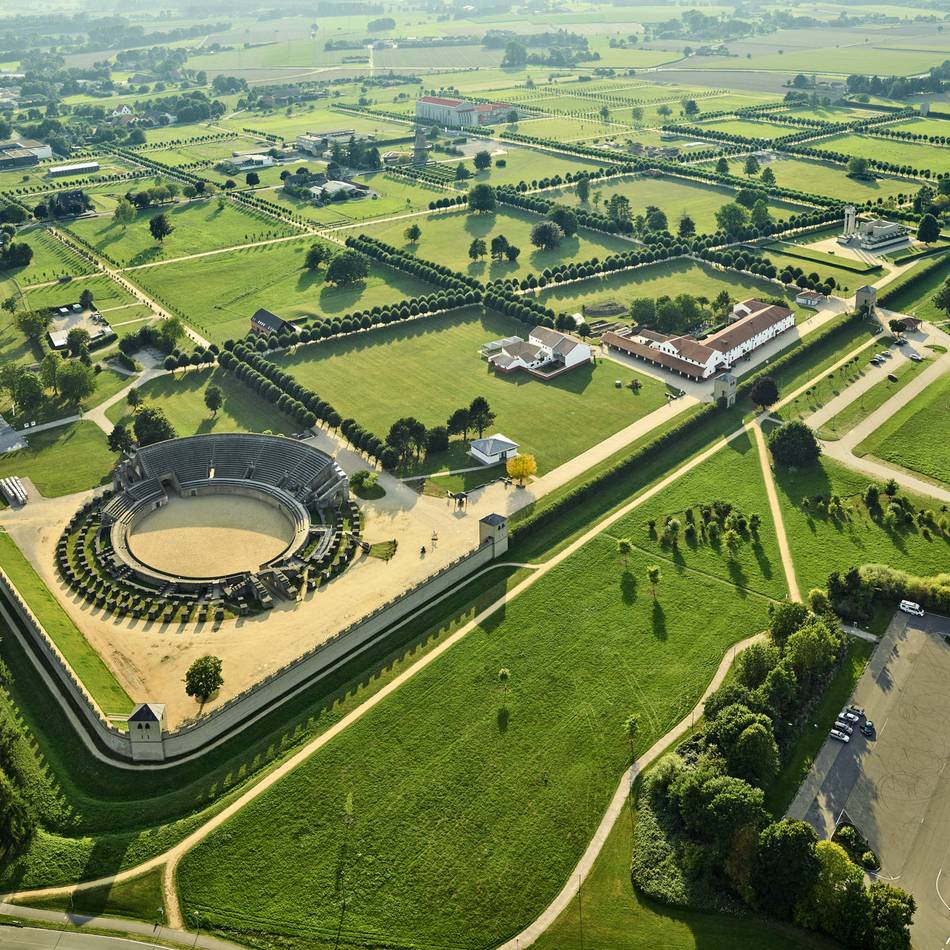 Aktion im Römerpark Xanten: Römische Brötchen backen im Archäologischen Park