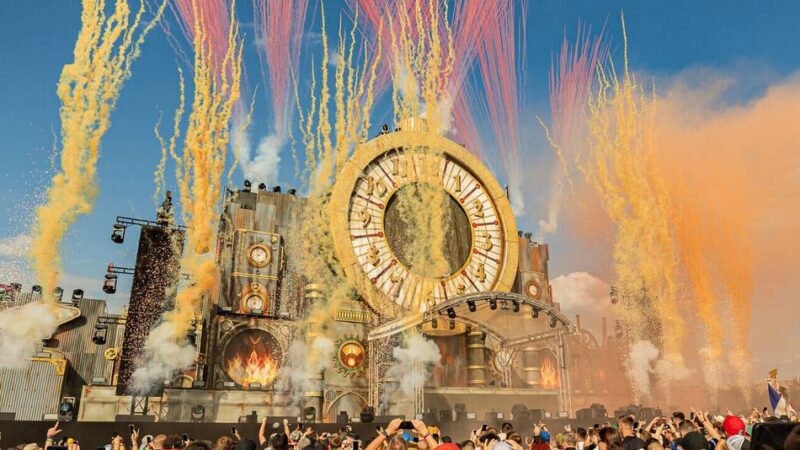 Auf dem Parookaville: Ehemalige Mainstage wurde schon am Donnerstag eröffnet