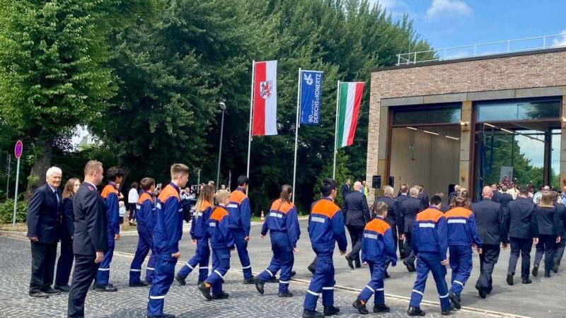 Brandschutz in Düsseldorf: Neue Feuerwache in Kaiserswerth – „können nun schneller zu Einsätzen ausrücken“