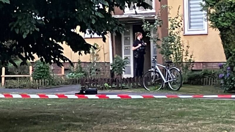 Nach Familiendrama in Dormagen: Mann erwacht nach lebensgefährlicher Verletzung aus Koma