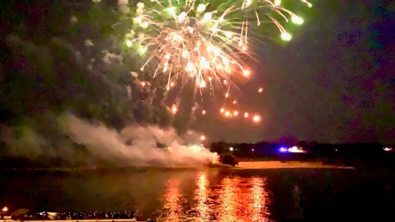 Mit großem Höhenfeuerwerk: Lichterglanz – So war Emmerichs schönstes Fest in diesem Jahr
