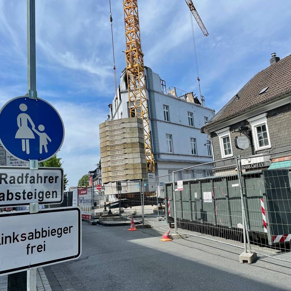 Straßenverkehr in Wermelskirchen: Eindeutiger können Verkehrsschilder nicht sein