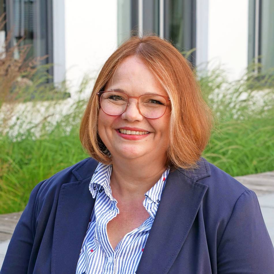 Cerstin Tschirner seit Mitte Juni im Amt: Gebürtige Solingerin ist neue Stimme aus dem Rathaus