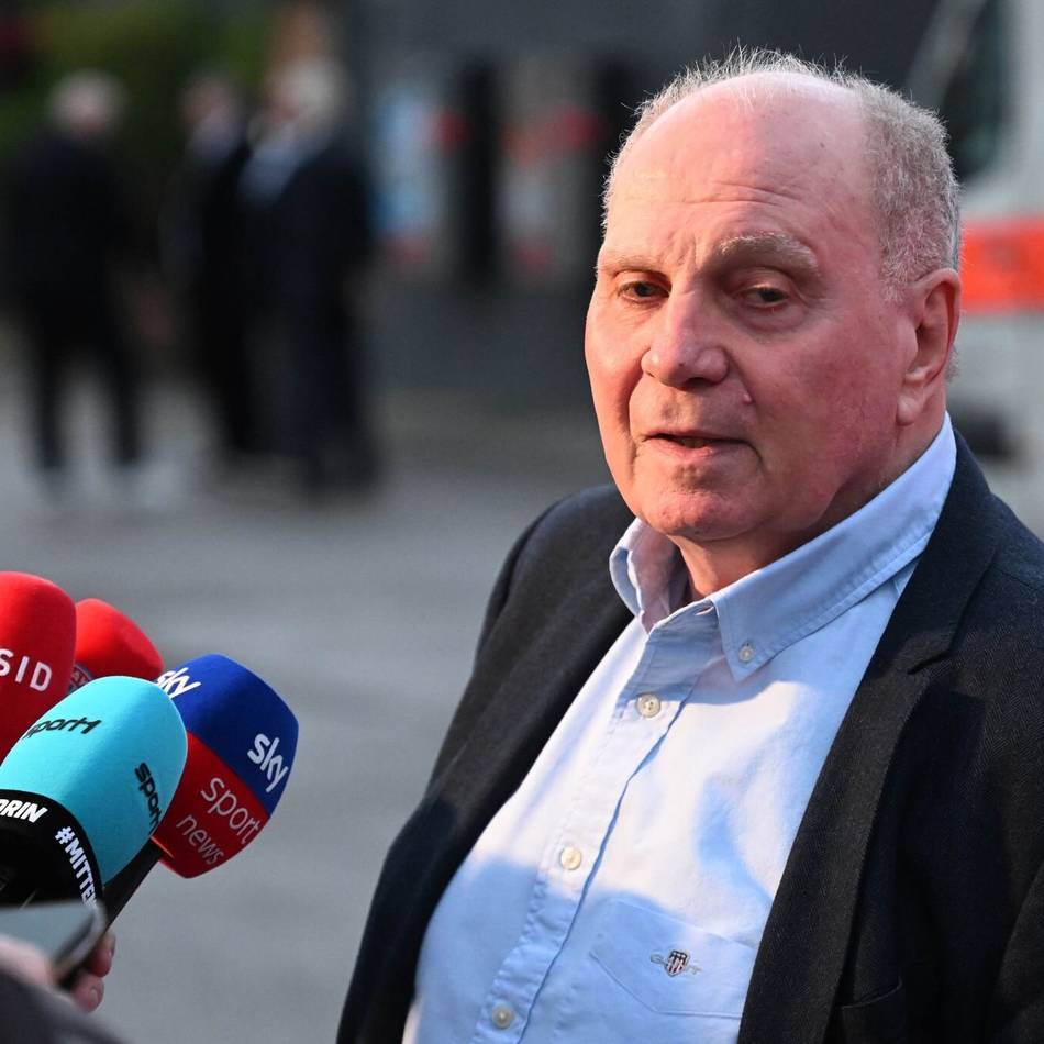 „Haben Zeit bis Ende August“: Williams, Woltemade, Leao – Uli Hoeneß spricht über Bayerns Transferziele