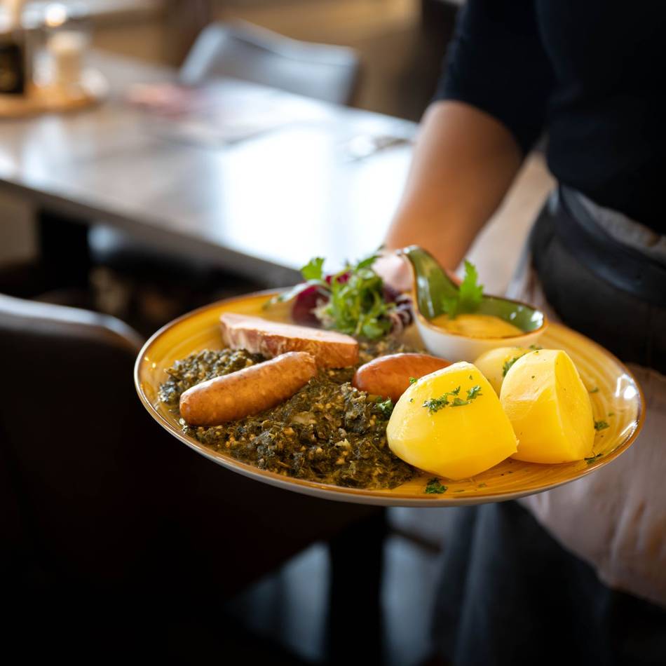 Wegweiser für Hungrige: Neuer Gastro-Flyer für Rommerskirchen geplant