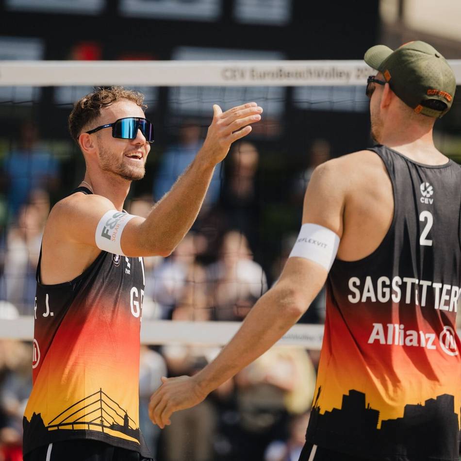 Beachvolleyball im Rochusclub: Düsseldorf feiert eine Party im Sand – mehr als 2800 Zuschauer beim EM-Auftakt