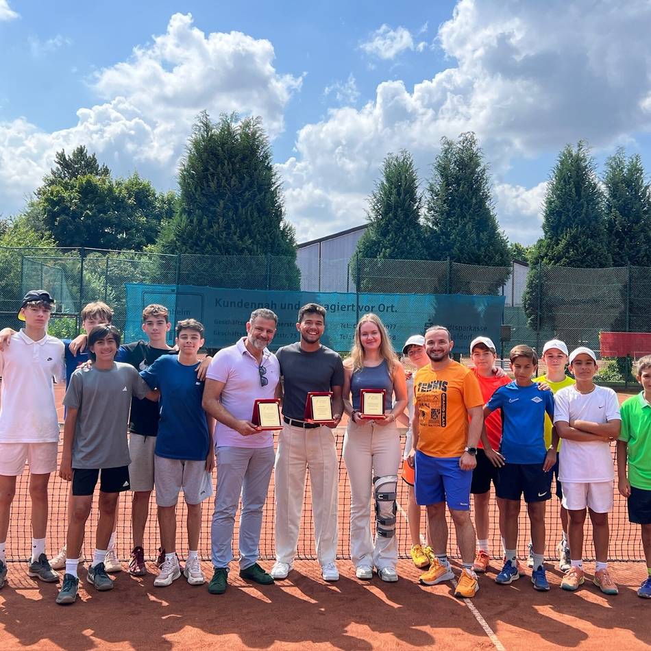 Jugendbegegnung in den Sommerferien: Monheimer Tennisclub empfängt Jugendliche aus Ataşehir