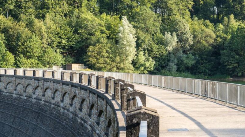 Wupperverband: Führung für Gehörlose an der Lingese-Talsperre