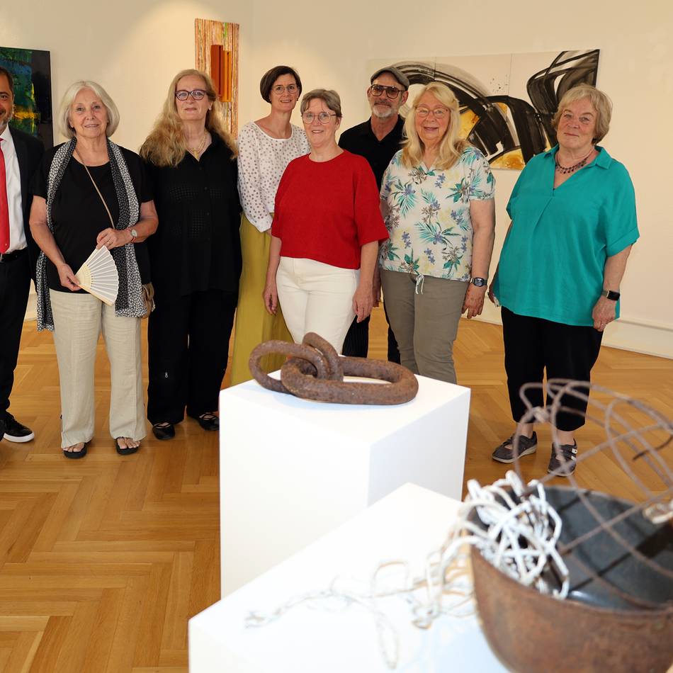 Neue Ausstellung: Moerser Künstler zeigen ihre Kunst im Peschkenhaus