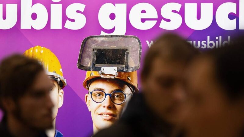 Ausbildungsplatzsuche im Kreis Mettmann: Mehr Bewerber, weniger Stellen für Auszubildende