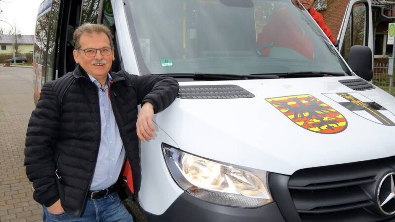 Verwaltung will aktiv auf mögliche Partner zugehen: Alpen will Ehrenamtskarte einführen