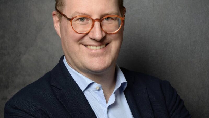 Helios-Mediziner erhält Forscherpreis: Auf Entdeckungsreisen im menschlichen Körper