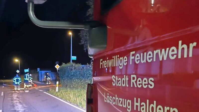 Haldern: Nachts Schild gerammt – Es gibt eine erste Spur