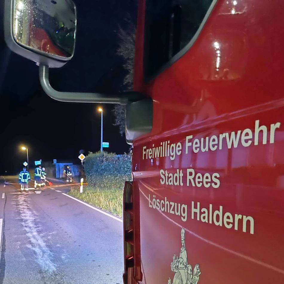 Haldern: Nachts Schild gerammt – Es gibt eine erste Spur