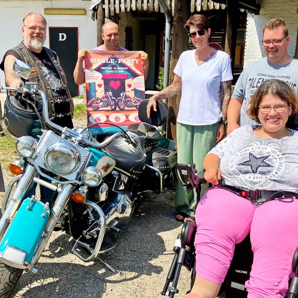 Lebenshilfe Unterer Niederrhein: Lebenshilfe feiert Single-Party bei den Bikern