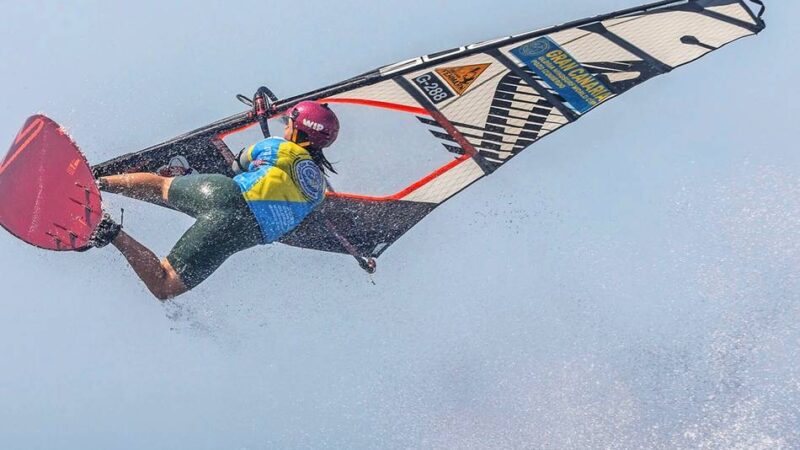 Top-Ergebnis: Hildener Windsurferin punktet bei World Tour auf Gran Canaria