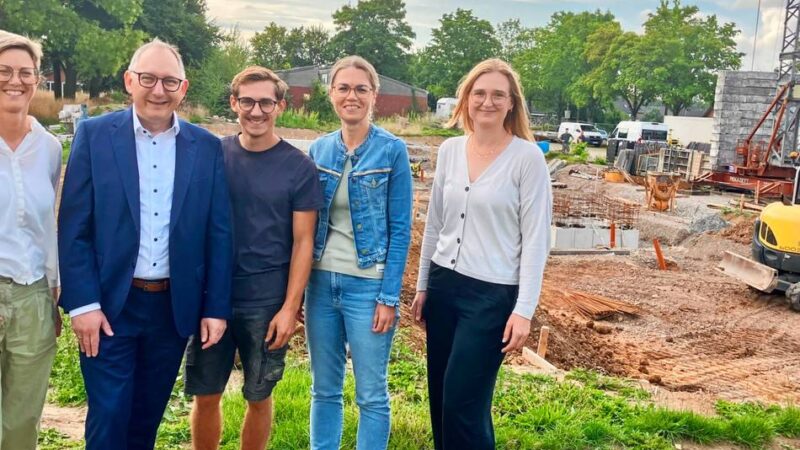 Hallenbad und Wasserspraypark in Rees: So laufen die Arbeiten am Reeser Stadtbad