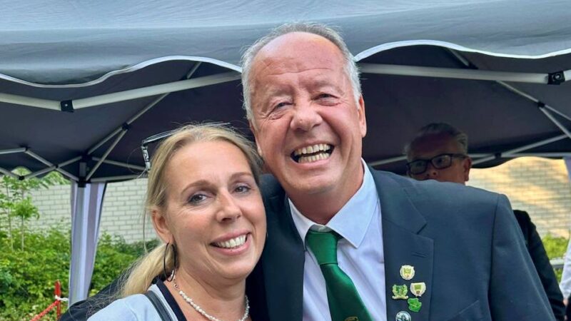 Schützenfest in Holzheim: Eine Kutschfahrt zum goldenen Thronjubiläum